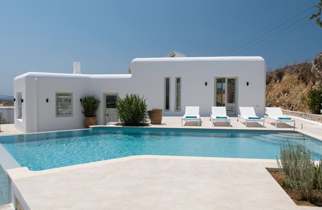 Villa Moustaki in Naxos Island