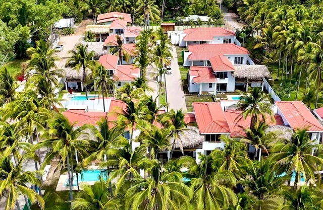 Villa Nakär- Beachfront Luxury Villa in Amatecampo Beach, El Salvador
