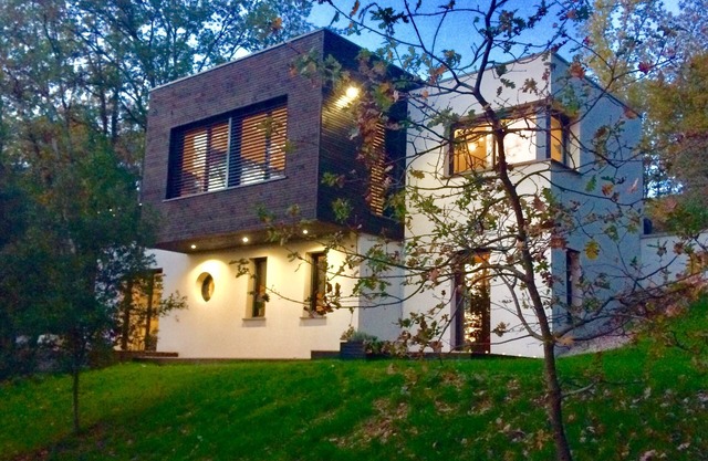 Villa Nakalta - architect-designed house - Dordogne valley - heated pool
