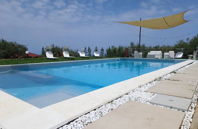 Villa Nino Petrelli ground floor with pool and private parking space