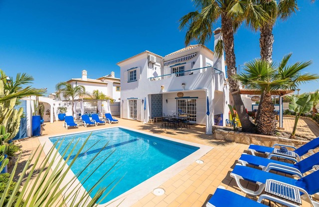 Villa Oasis Galé - Luxury, private pool, AC, wifi and 5 mins from the beach
