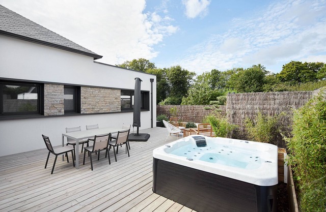 Villa Penfret - Private Jacuzzi, near the sea