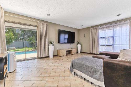 Villa Picasso - 2 Bed Villa