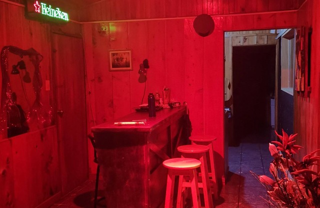 VILLA POAS: next to Poas Volcano and near airport.