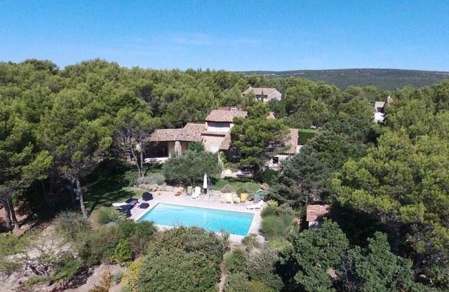 Villa Provençale au Cœur du Lubéron