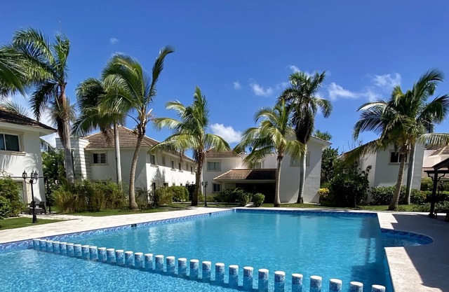 Villa Punta Cana, in front of the airport near the beach!