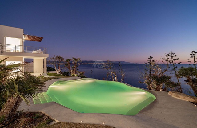 Villa Reina Del Mar: private pool and sea-view near Alghero.