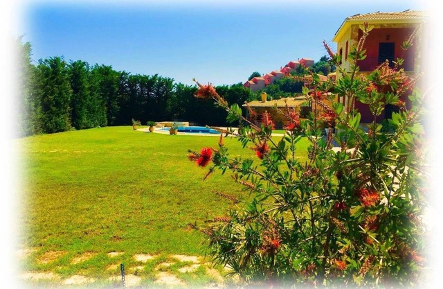 Villa Rena syvota160 m2 with swimming pool, garden 1450 m2, BBQ, high fence