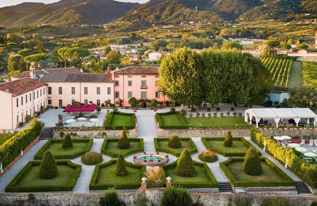 villa rental italy, tuscany, lucca, wedding, special event