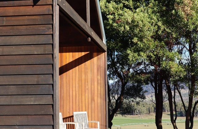 Villa Rochford - A unique place to rest amongst an Olive Grove