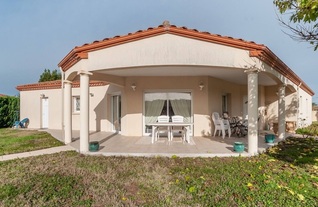 Villa Romane - Three Bedroom House, Sleeps 6
