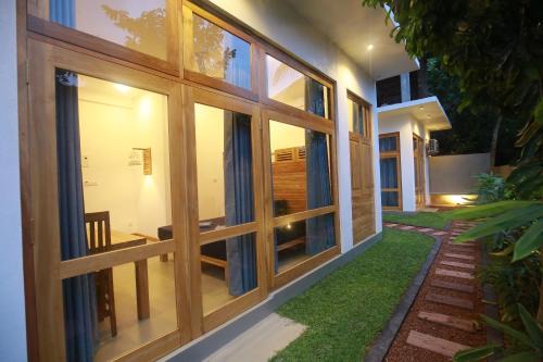 Villa Rosewood