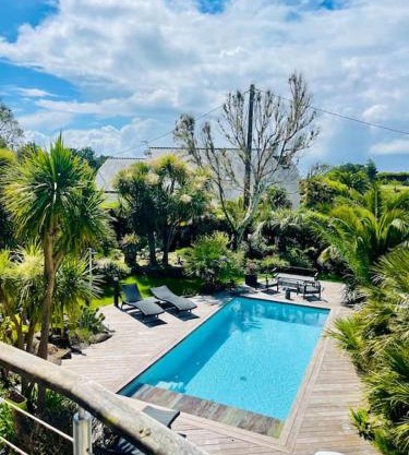 Villa rospico, 200m de la plage avec piscine