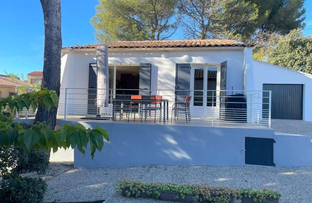 Villa Saint Louis for 6 pax