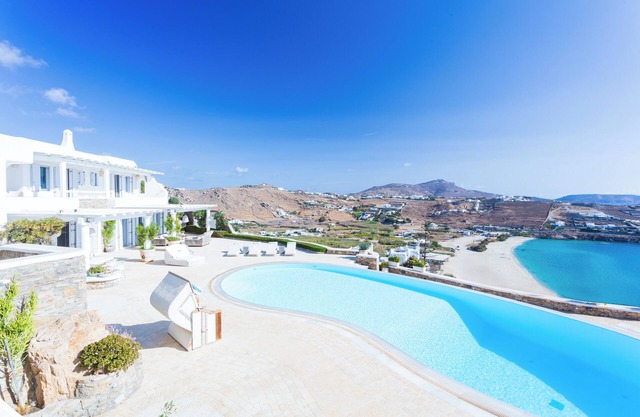 Villa Santa Barbara Stunning Sea Views Amazing Sandy Beach Full Service