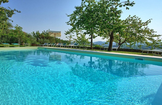 Villa Sarteano - Villa with private pool
