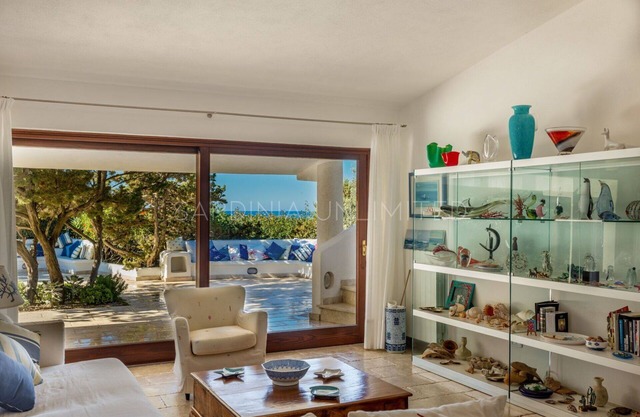 Villa Sassifraga: just few steps from the beach