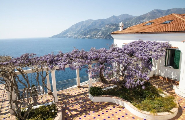Villa Scarlato - Elegant Retreat in the Amalfi Coast