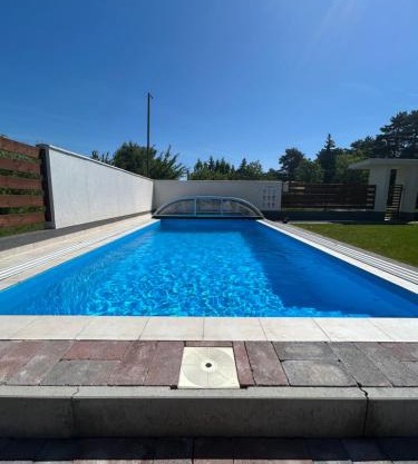 Villa Silver Side