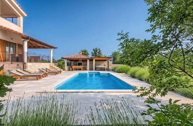 Villa Soko - Four Bedroom Villa, Sleeps 10