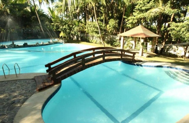 Villa Soledad Beach Resort