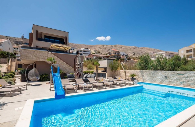 Villa Soulhouse - sea views, luxury, comfort and style