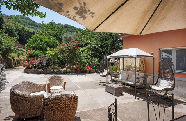 Villa 'Sulle Colline Di Sorrento' with Sea View, Wi-Fi and Air Conditioning