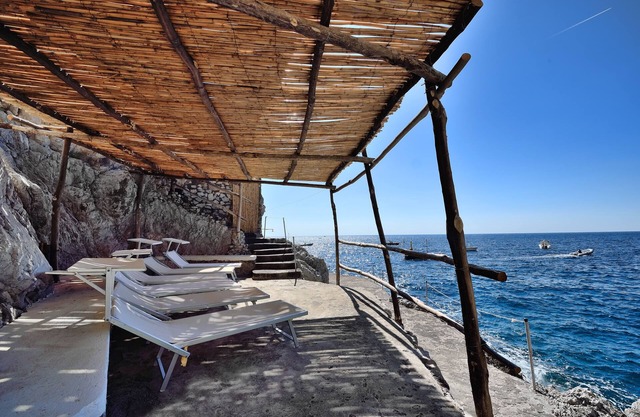 Villa Sunset promoted by WeekHomes