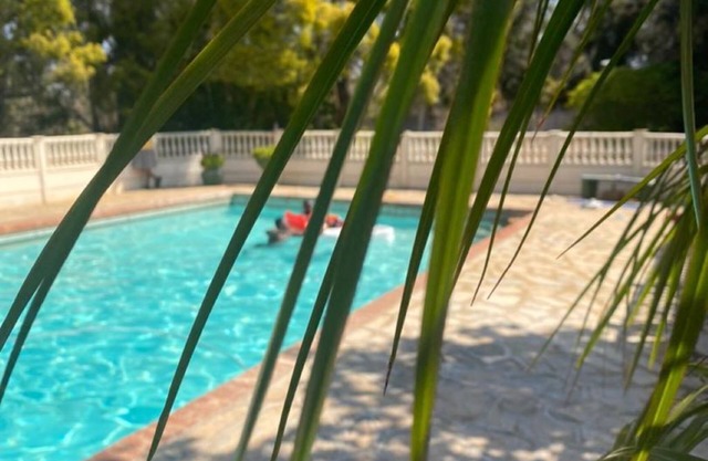 Villa Thabiso Deluxe room with pool access - 2171