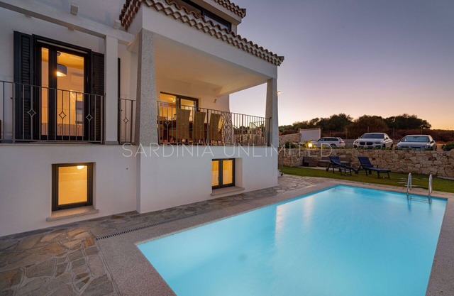 Villa Thia: Villa with private swimming pool in Budoni