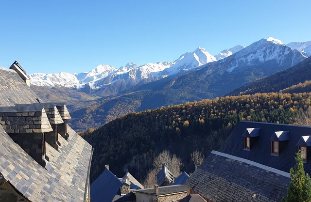 Villa 'Toulal'ô' with Mountain View, Private Garden and Wi-Fi