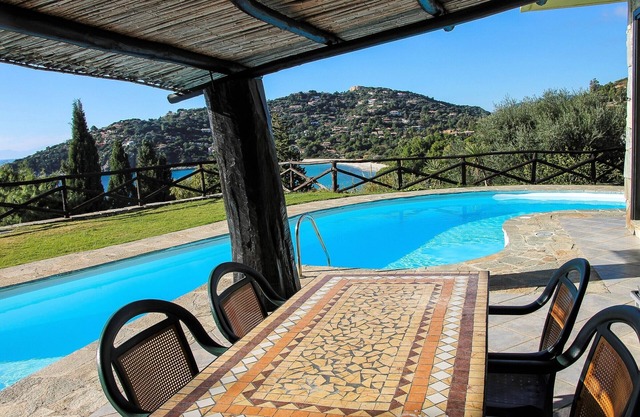 Villa Turchese - Stunning sea view just 200 mt from beach