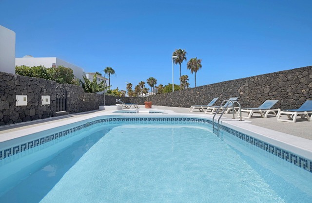 Villa "Ventolera" with Pool, Fast Wi-Fi, Garden & Terrace