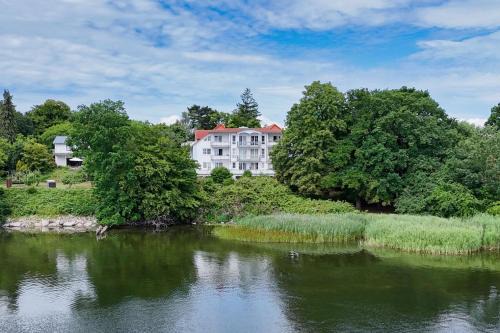 Villa Vilmblick FeWo 15 - Meerblick, Balkon