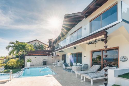 Villa with 3 bedrooms private pool and ocean view
