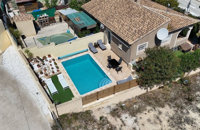Villa with (NEW) Private Pool in secluded garden only 10 mins from sea