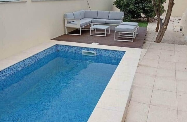 Villa with Private Pool, BBQ & Patio
