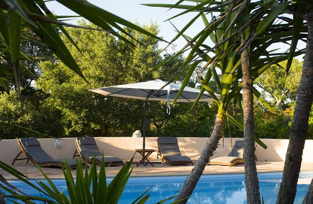 Villa with pool, Porto Vecchio, 6 people, fully equipped.