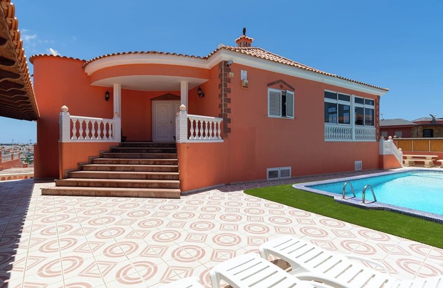 Villa with private pool Sonnenland Villas I