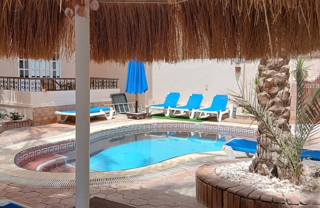 VILLA WITH PRIVATE POOL