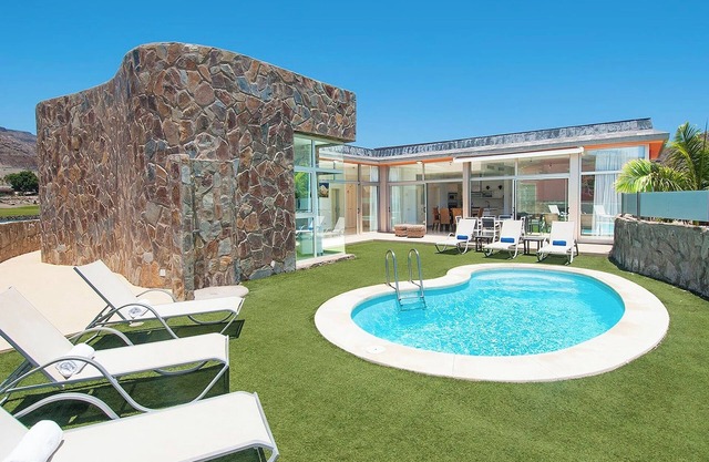 Villa Con Piscina Privada Tauro Villas 