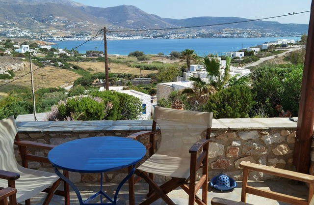 Villa with sea view and pool, beach in walking distance