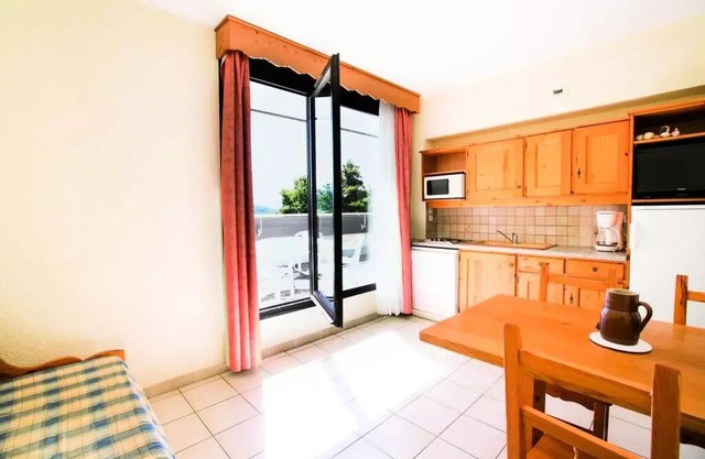 Village Club Les Horizons du Lac* - Blue Holidays - 3 Room Apartment 6 People