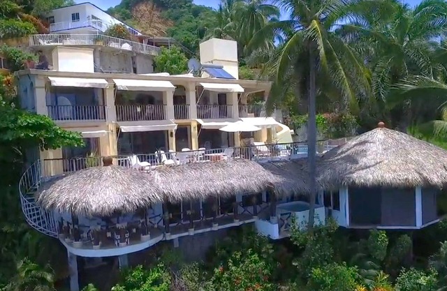 VillaParaisoAca, Luxury villa, spectacular view & beach. Christmas Special