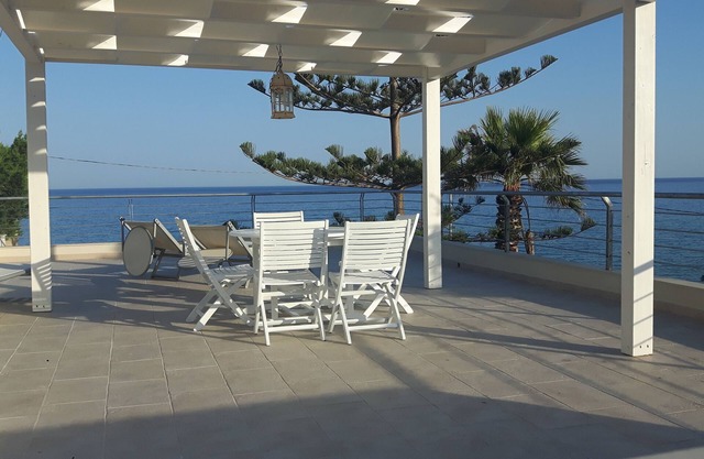 villas overlooking the sea