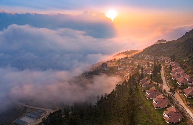 Ville De Mont Mountain Resort