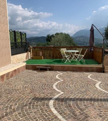 villetta in collina Via Galieri, 36