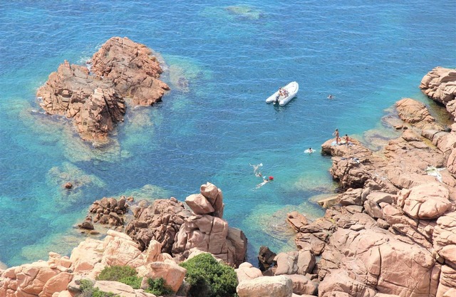 Villetta Shardana, feel-good house in the green, close to the sea, with a lot of comfort