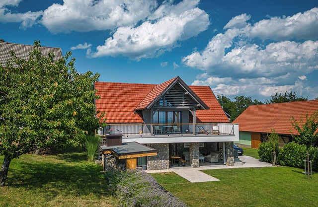 Vineyard Cottage Lan On The Hill, Semič, Slovenia