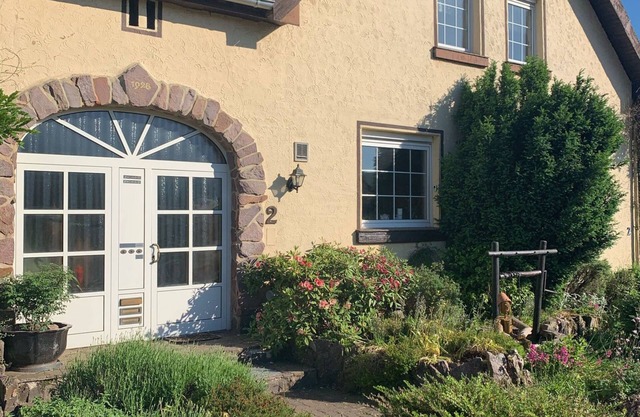 Vintage apartment in the Wadrill Valley - balcony/garden
